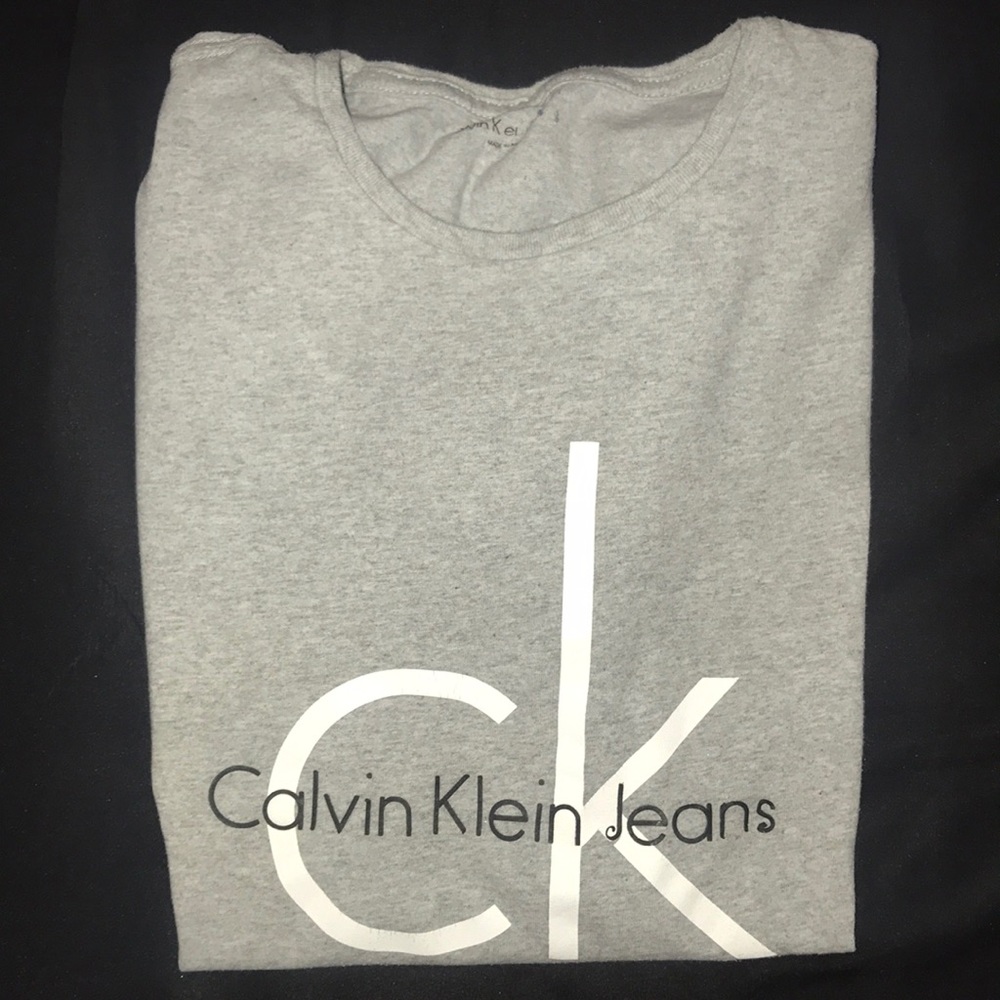 Calvin Klein logo shirt
